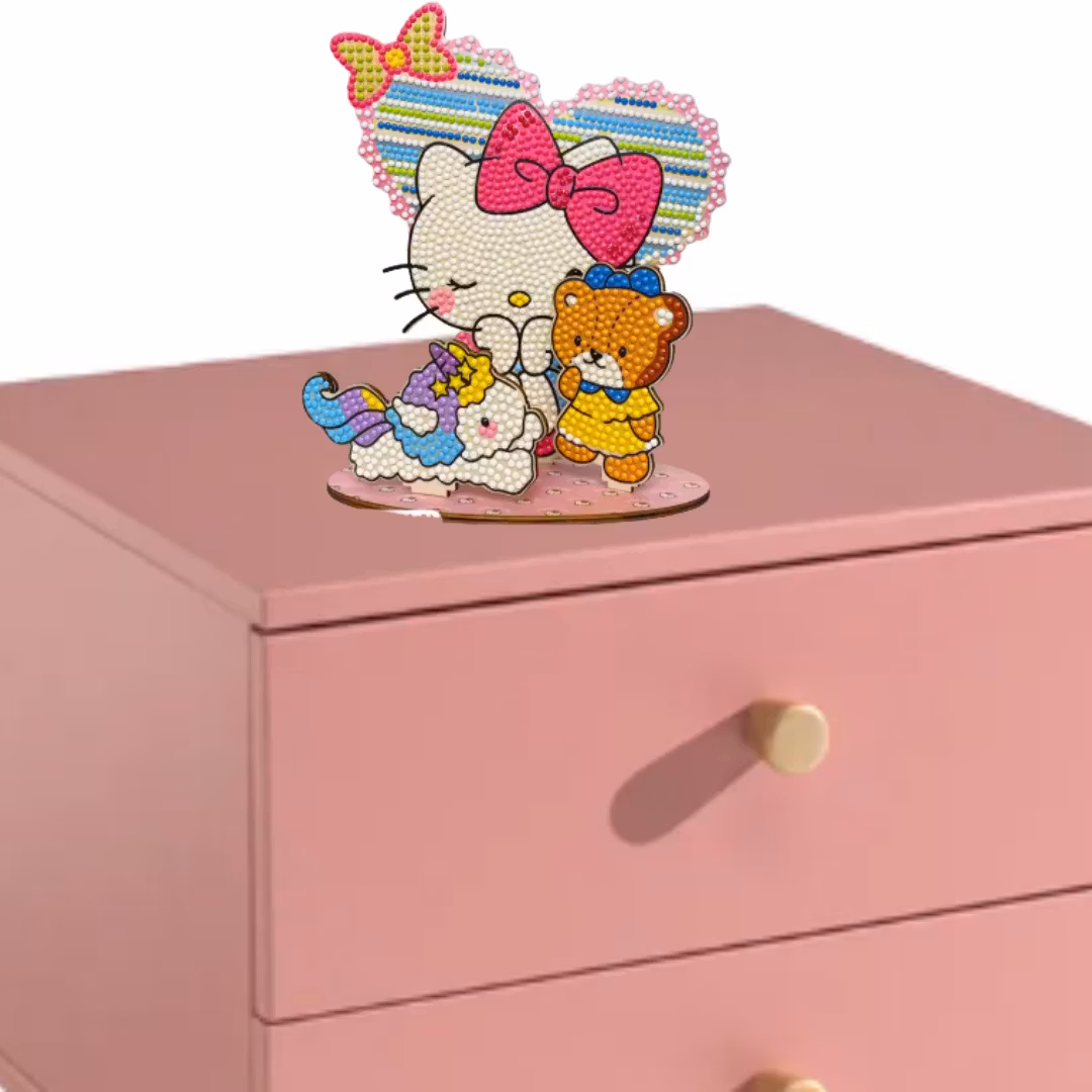 Diamond Painting Borddekoration Hello Kitty Med Vänner 20 cm