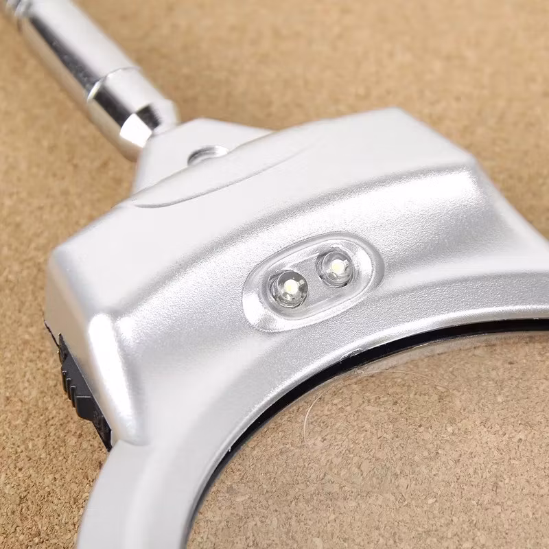 Förstoringslampa Led