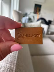 Håndlaget - 2,5cm x 4 cm - 4 Stk