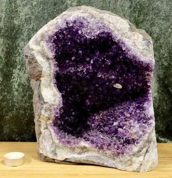 Amethyst cave 12.2 kilos