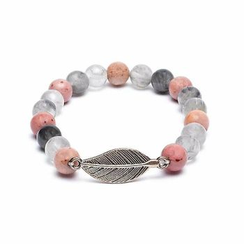 Mala/armband rhodonite/ grå kvarts + fjäder