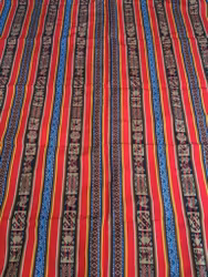 Stor Altarduk/Bordsduk i peruansk stil – Ull 205 × 132 cm