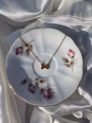 Maja necklace guld