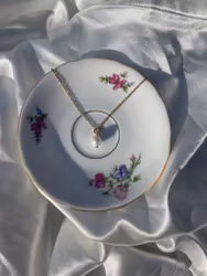 Pearl necklace guld