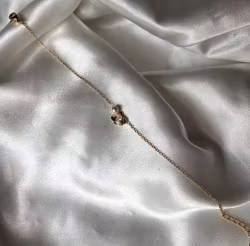Stina bracelet guld