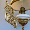 Antik korgfotogenlampa med vit rochesterskärm 14'''