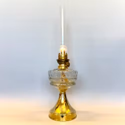 Fotogenlampa på mässingsfot 8'''