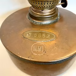Ovanlig insatsfotogenlampa i koppar 0,9 liter