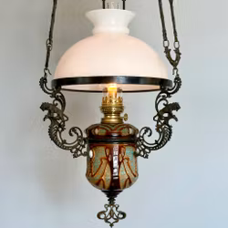 Majolika-fotogenlampa antik 14''' med lejon