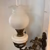 Äldre väggfotogenlampa på arm med kupa 10'''