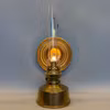 Väggfotogenlampa i mässing med rejäl reflektor 14'''