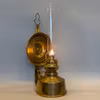Väggfotogenlampa i mässing med rejäl reflektor 14'''