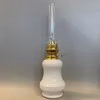 vit fotogenlampa