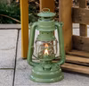 Feuerhand No 276 - lindblomsgrön stormlykta