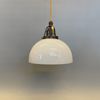 fonsterlampa vit glas tygsladd