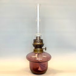 Bordsfotogenlampa i violett glas 14'''