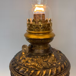 Mörkt bronsfärgad urnfotogenlampa 14'''