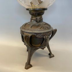 Otrolig fotogenlampa i jugend 20'''