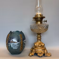 Riktigt vacker Duplexlampa med handmålad vinterkupa