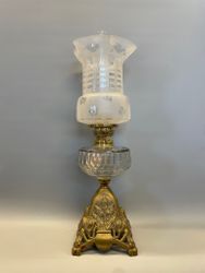Rejäl fotogenlampa med äldre kupa 14'''
