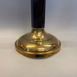 Svart piedestalfotogenlampa med kupa 20''