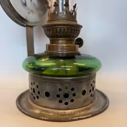 Väggfotogenlampa grön med korgreflektor 10'''