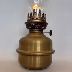 Fransk patinerad mässingslampa 14'''