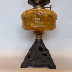 Brittisk klassisk fotogenlampa från Rowatt & Sons