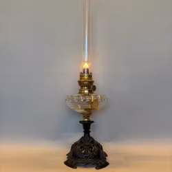 Klassisk bordsfotogenlampa 10'''