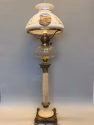 Piedestalfotogenlampa med handmålade Stockholmsmotiv 14'''