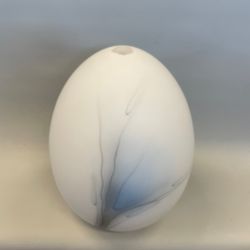 Stor glasäggskupa mönstrad med hål Ø 20/90 mm (äldre)