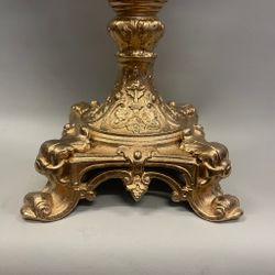 Urnformad guldmålad 10''' fotogenlampa