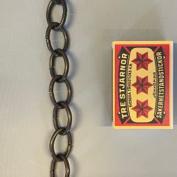 Oval järnkedja (patinerad) 15x23 mm