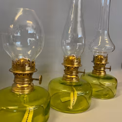 Simris Bylampa pistage - Lysande Sekler