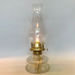 Fotogenlampa bordsmodell med lotusbrännare