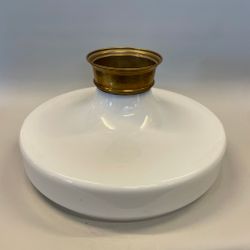 348 mm (350) - Kragskärm opalvit med mässingskrage (äldre)