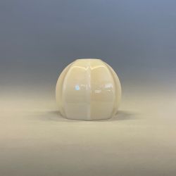 Parasollformad skärm vaniljgul 12 cm (hål Ø 42 mm)