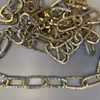 Präglad järnkedja (mässing) 15x30 mm