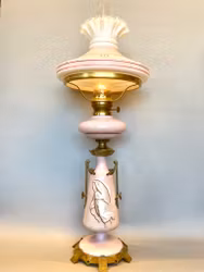 Rosa antik fotogenlampa cirka 1870/1880-tal 14'''