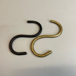 S-krok i järn (7 cm lång)