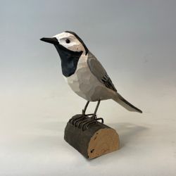 Träfågel: sädesärla