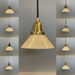 Skomakarlampa vaniljgul liten 15 cm