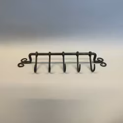 5 rörliga smideskrokar på rad 37 cm