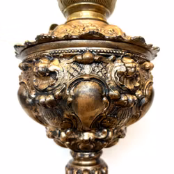Bronsfärgad urnfotogenlampa 20'''