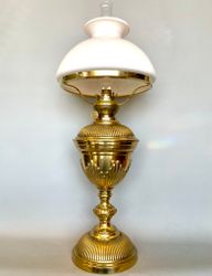 Stor mässingsfotogenlampa med skärm 14'''