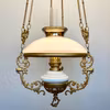 Antik korgfotogenlampa med vit kragkärm 14'''