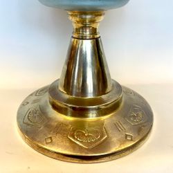 Fotogenlampa med handmålad kupa och dito fot 14'''