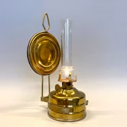 Liten väggfotogenlampa med stjärnbrännare