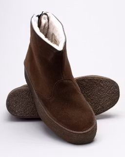 Sanders Original Curling Boot-Chocolate Suede | Lester Shoes