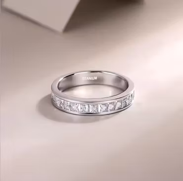 Ring titan zirkonia